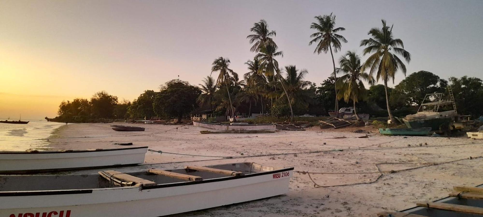 Mawingu Lodge 基济姆卡济 外观 照片